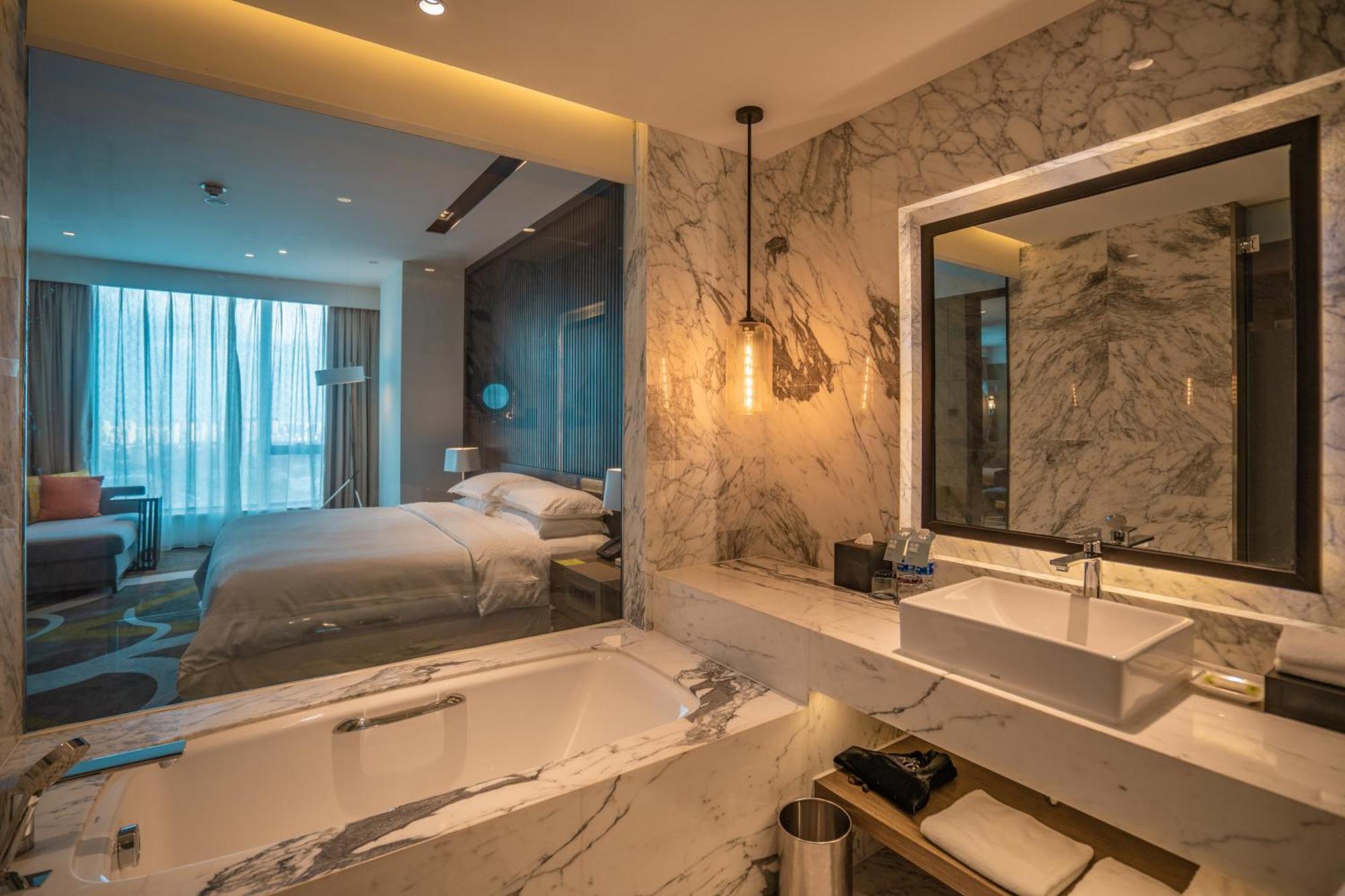 Four Points By Sheraton Changchun Hi-Tech Zone Zewnętrze zdjęcie